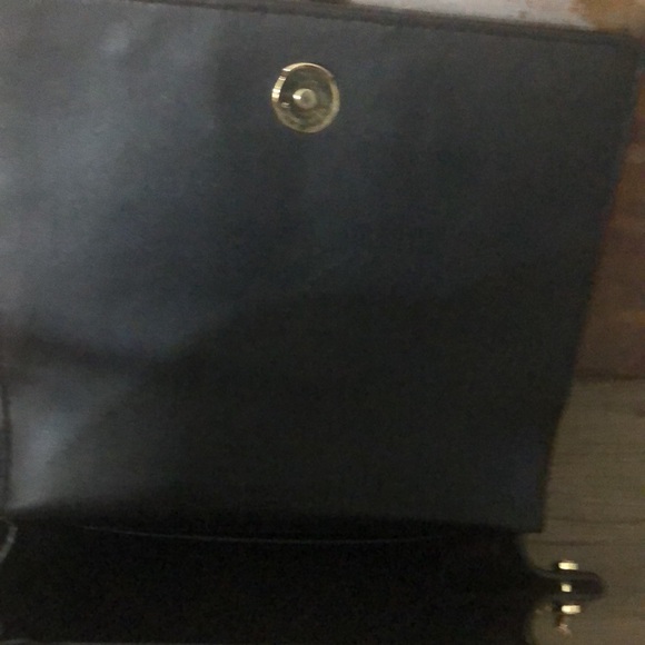 Michael Kors  handbag 👜 - Picture 4 of 6